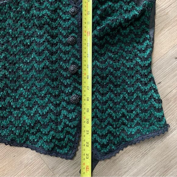Vintage Wrapper Black Green Crochet Vest Tuxedo S Boho Daisy - Picture 7 of 8